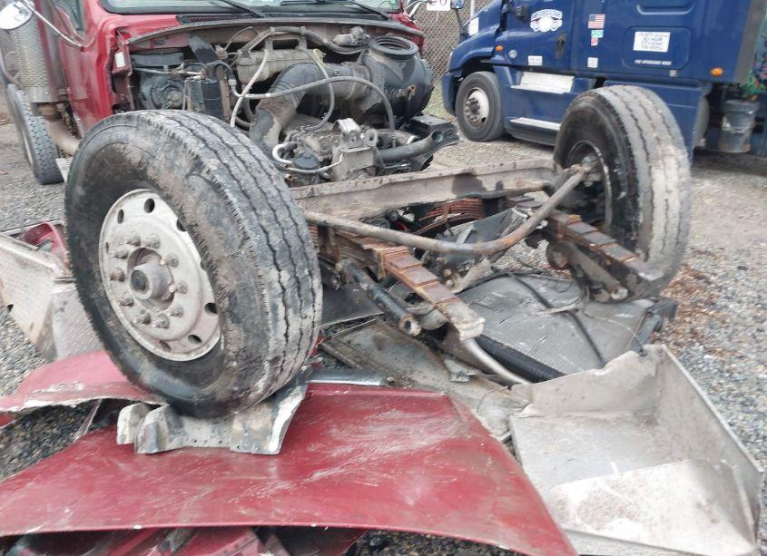 Photo 12 of 2007 Sterling Truck L9500 9500 (VIN 2FZHAZCV27AY14910)