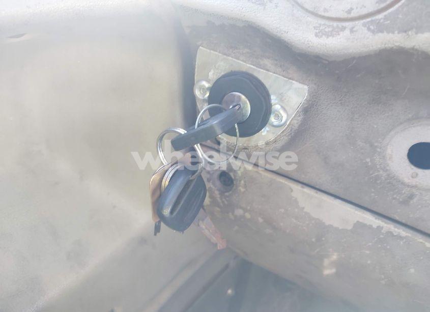 Photo 10 of 2006 Sterling Truck L 9500 (VIN 2FZHAZCVX6AU19016)