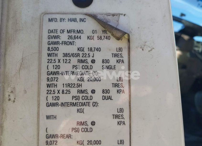 Photo 16 of 2006 Sterling Truck L 9500 (VIN 2FZHAZCVX6AU19016)