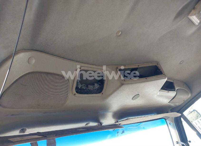 Photo 19 of 2006 Sterling Truck L 9500 (VIN 2FZHAZCVX6AU19016)