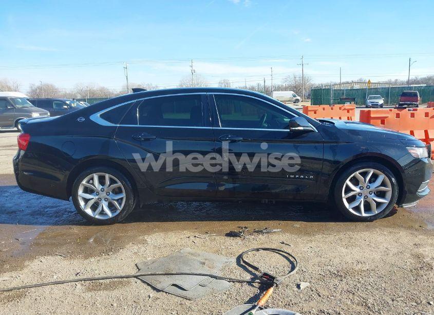 Photo 13 of 2017 Chevrolet Impala 1LT (VIN 2G1105S30H9103339)