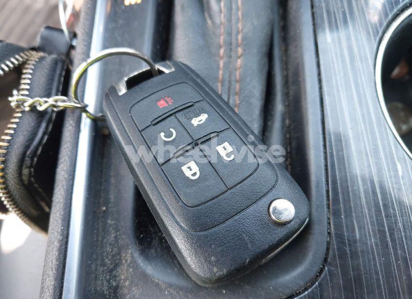 Photo 11 of 2017 Chevrolet Impala 1LT (VIN 2G1105S30H9127060)