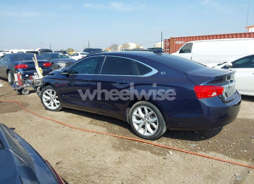 Photo 3 of 2017 Chevrolet Impala 1LT (VIN 2G1105S30H9127060)