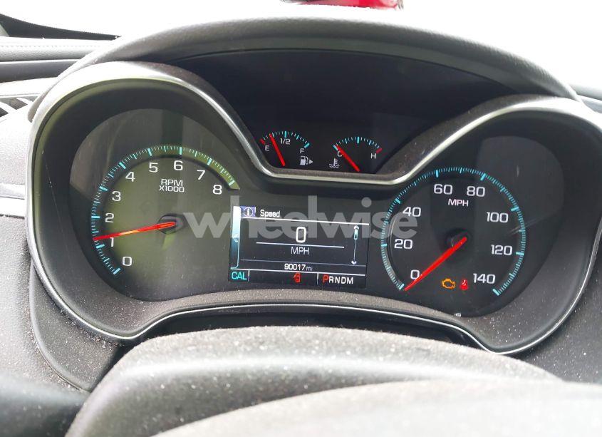 Photo 7 of 2017 Chevrolet Impala 1LT (VIN 2G1105S30H9141220)