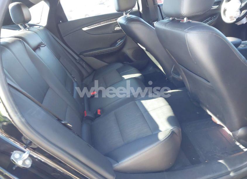 Photo 8 of 2017 Chevrolet Impala 1LT (VIN 2G1105S30H9164769)