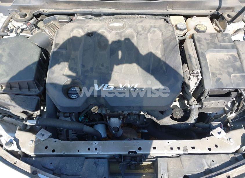 Photo 10 of 2017 Chevrolet Impala 1LT (VIN 2G1105S30H9174718)