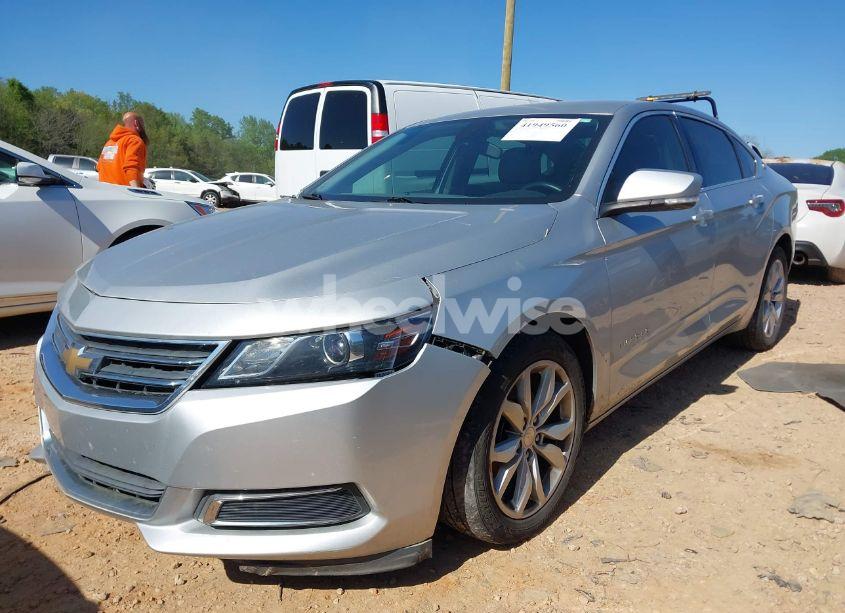 Photo 2 of 2017 Chevrolet Impala 1LT (VIN 2G1105S30H9174718)