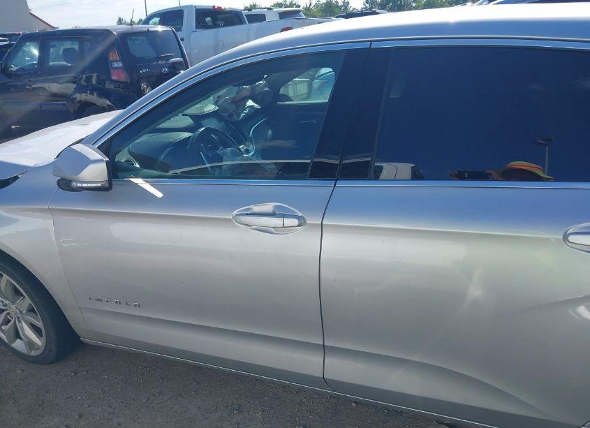 Photo 14 of 2017 Chevrolet Impala 1LT (VIN 2G1105S30H9192443)