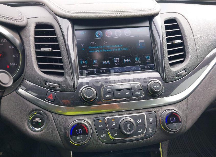 Photo 21 of 2018 Chevrolet Impala 1LT (VIN 2G1105S30J9132698)