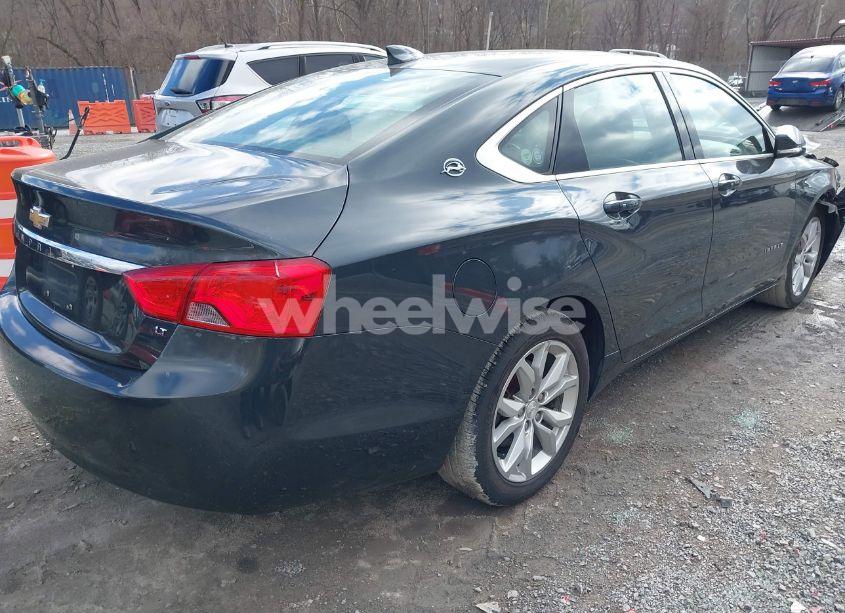 Photo 4 of 2018 Chevrolet Impala 1LT (VIN 2G1105S30J9133379)