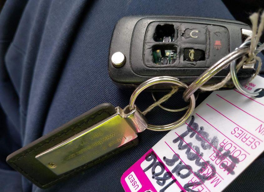 Photo 11 of 2018 Chevrolet Impala 1LT (VIN 2G1105S30J9166382)