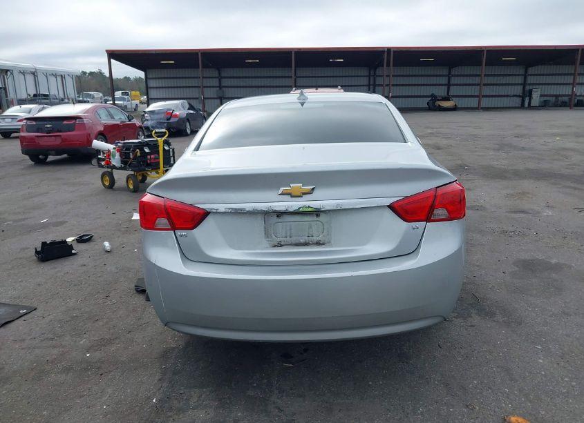 Photo 16 of 2018 Chevrolet Impala 1LT (VIN 2G1105S30J9166382)
