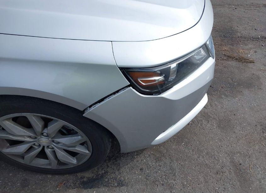 Photo 6 of 2018 Chevrolet Impala 1LT (VIN 2G1105S30J9166382)