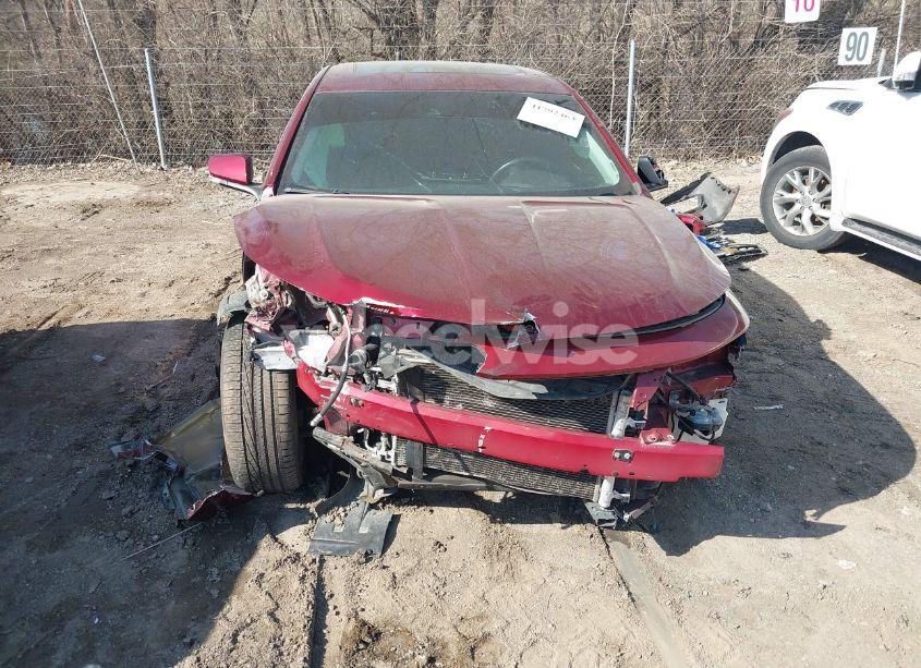 Photo 12 of 2017 Chevrolet Impala 1LT (VIN 2G1105S31H9127469)