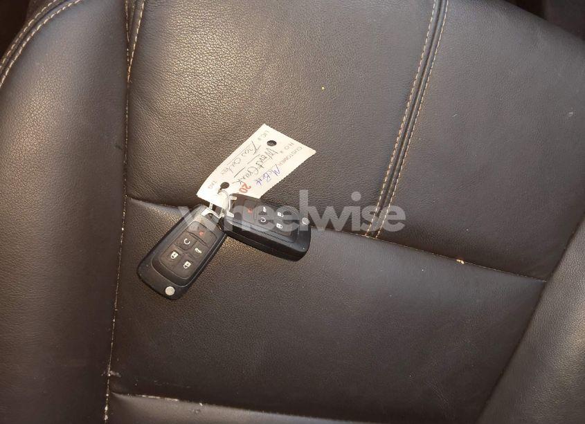 Photo 11 of 2017 Chevrolet Impala 1LT (VIN 2G1105S31H9192189)