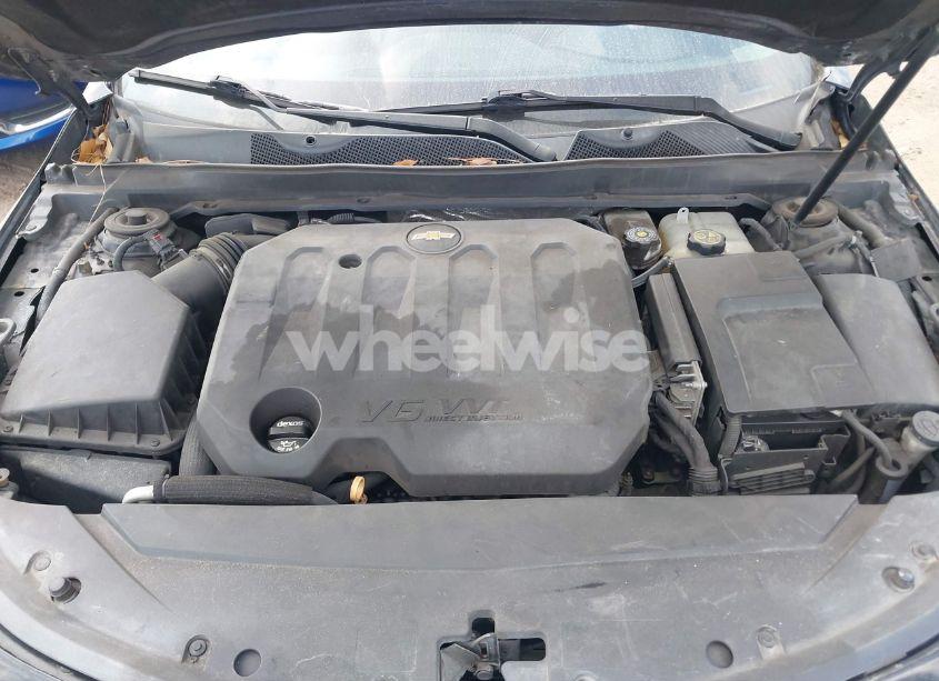 Photo 10 of 2018 Chevrolet Impala 1LT (VIN 2G1105S31J9159988)