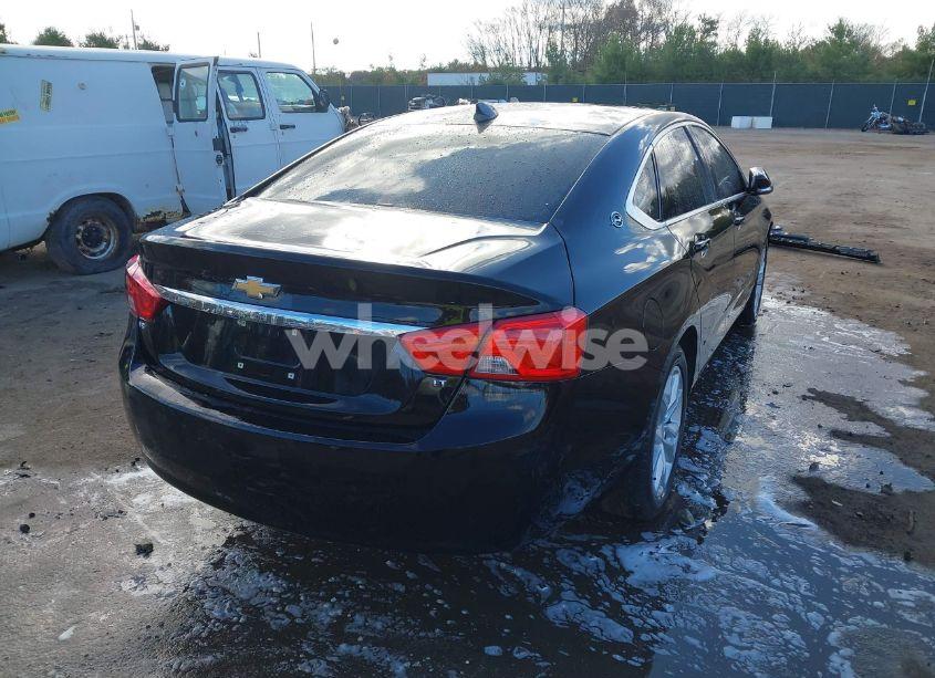 Photo 4 of 2018 Chevrolet Impala 1LT (VIN 2G1105S31J9164771)