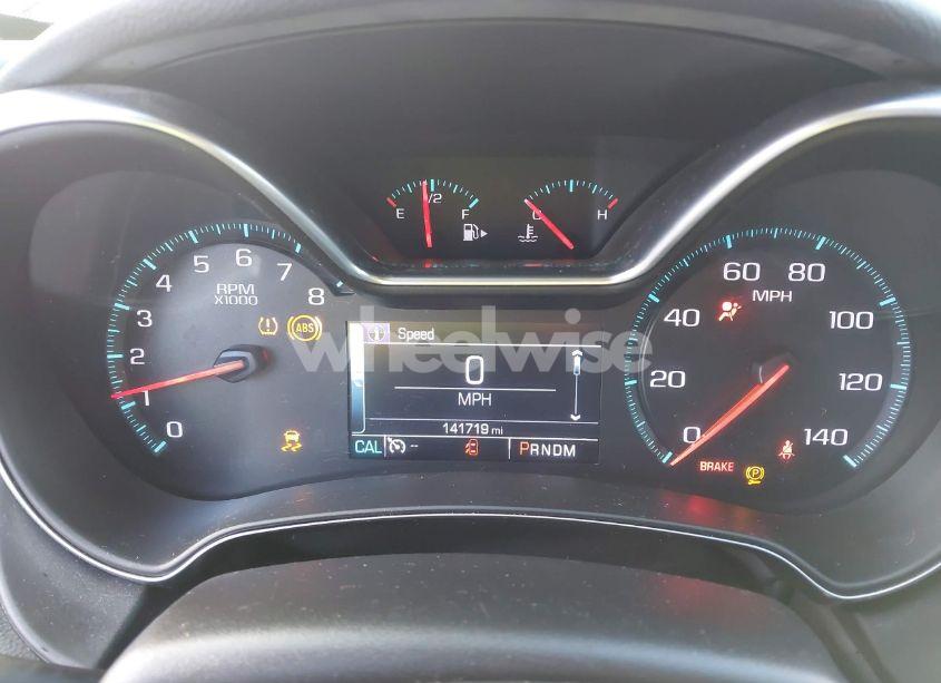 Photo 7 of 2018 Chevrolet Impala 1LT (VIN 2G1105S31J9164771)