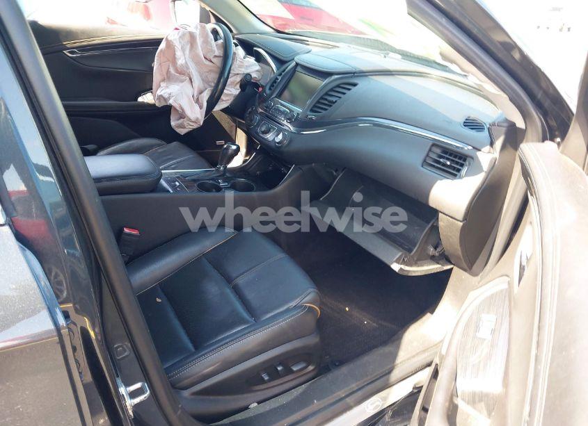 Photo 5 of 2019 Chevrolet Impala PREMIER (VIN 2G1105S31K9126362)