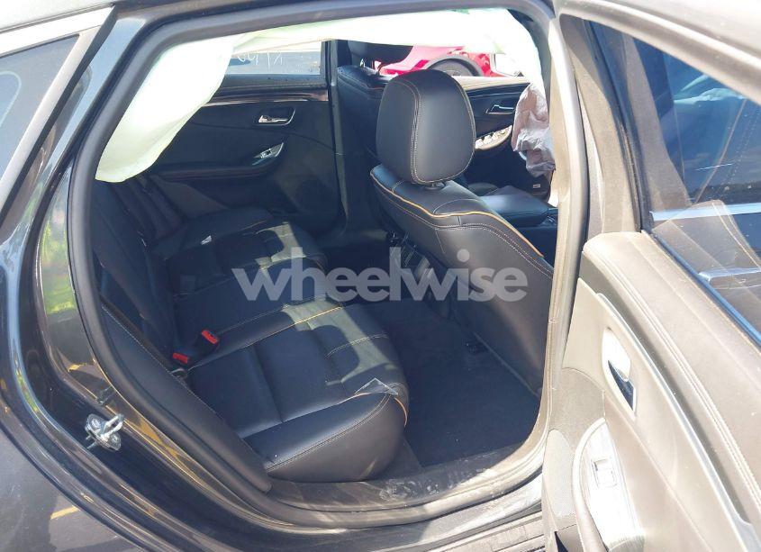 Photo 8 of 2019 Chevrolet Impala PREMIER (VIN 2G1105S31K9126362)