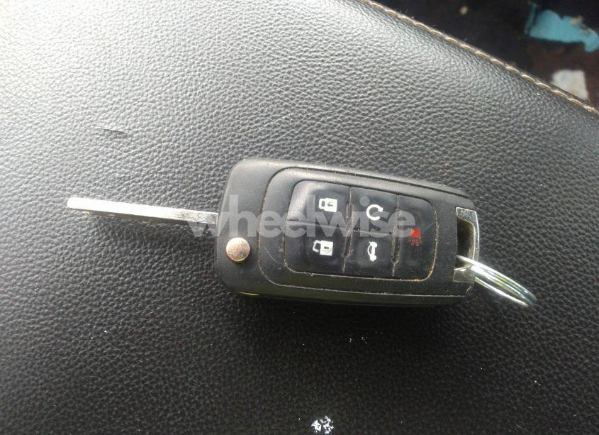 Photo 11 of 2017 Chevrolet Impala 1LT (VIN 2G1105S32H9173294)