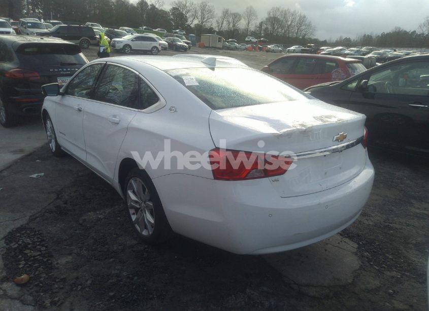 Photo 3 of 2017 Chevrolet Impala 1LT (VIN 2G1105S32H9173294)