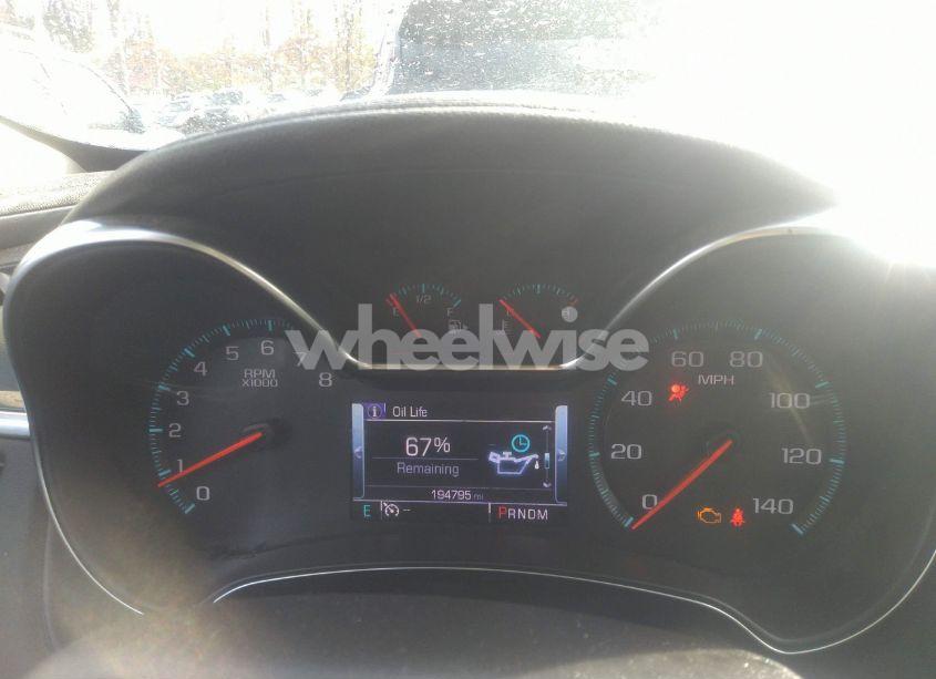 Photo 7 of 2017 Chevrolet Impala 1LT (VIN 2G1105S32H9173294)