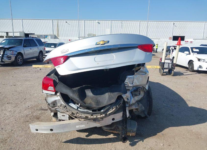 Photo 17 of 2018 Chevrolet Impala 1LT (VIN 2G1105S32J9106474)