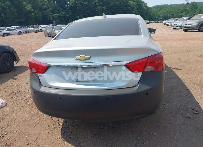Photo 16 of 2018 Chevrolet Impala 1LT (VIN 2G1105S32J9145324)