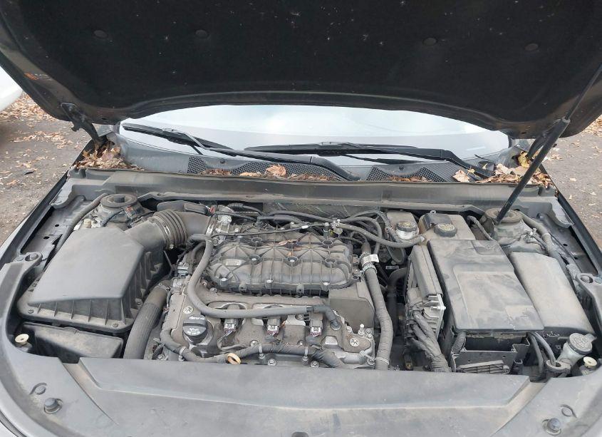 Photo 10 of 2019 Chevrolet Impala PREMIER (VIN 2G1105S32K9106959)