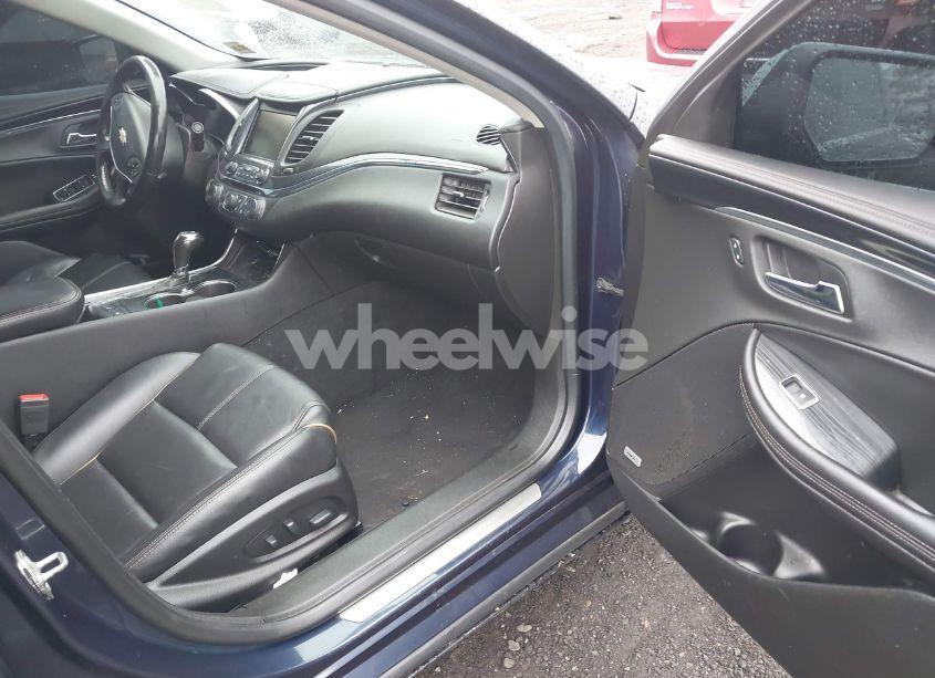 Photo 5 of 2019 Chevrolet Impala PREMIER (VIN 2G1105S32K9141047)