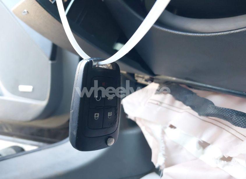 Photo 11 of 2017 Chevrolet Impala 1LT (VIN 2G1105S33H9117199)