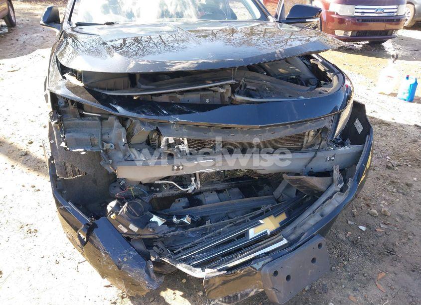 Photo 6 of 2017 Chevrolet Impala 1LT (VIN 2G1105S33H9117199)