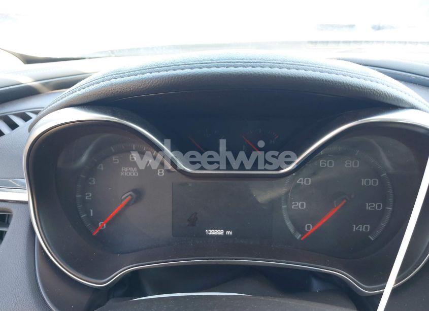 Photo 7 of 2017 Chevrolet Impala 1LT (VIN 2G1105S33H9117199)