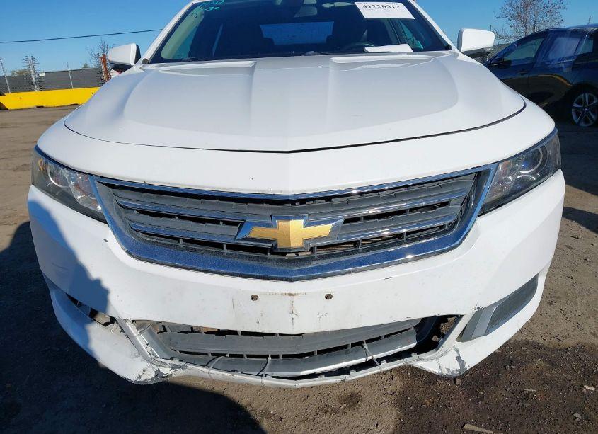 Photo 6 of 2017 Chevrolet Impala 1LT (VIN 2G1105S33H9119552)