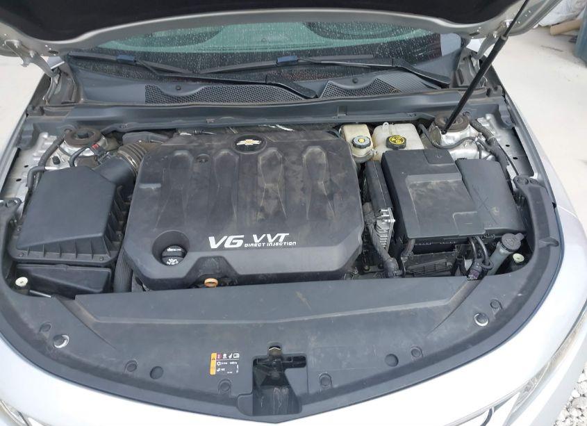 Photo 10 of 2017 Chevrolet Impala 1LT (VIN 2G1105S33H9146945)