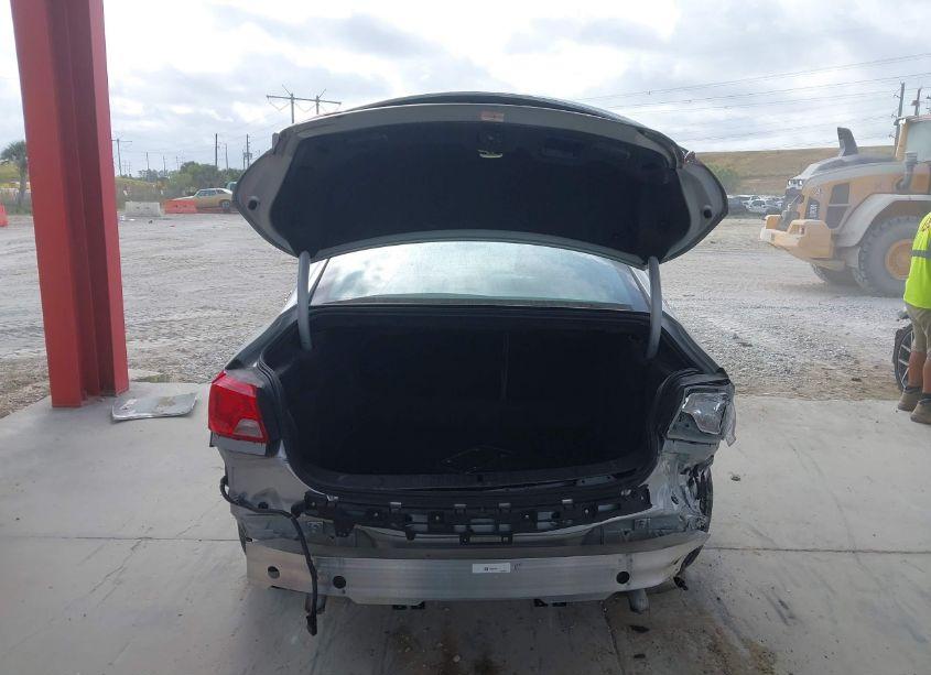 Photo 17 of 2017 Chevrolet Impala 1LT (VIN 2G1105S33H9146945)