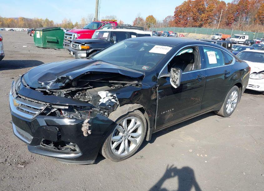 Photo 2 of 2017 Chevrolet Impala 1LT (VIN 2G1105S33H9180058)