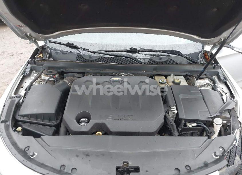 Photo 10 of 2018 Chevrolet Impala 1LT (VIN 2G1105S33J9112686)