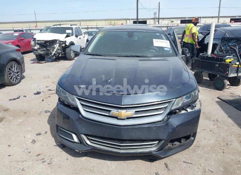 Photo 12 of 2018 Chevrolet Impala 1LT (VIN 2G1105S33J9129701)