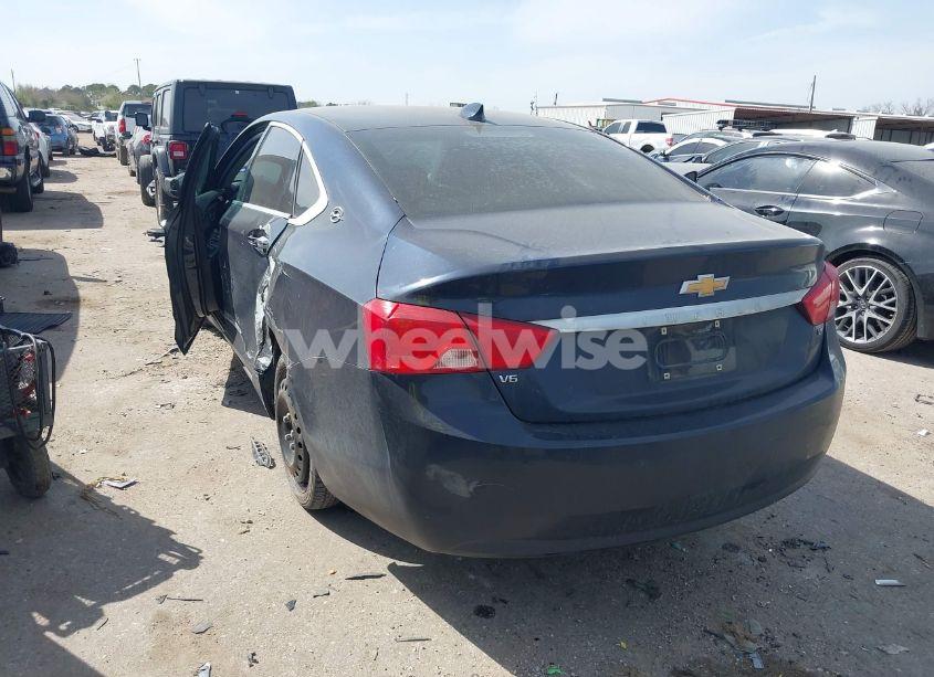 Photo 3 of 2018 Chevrolet Impala 1LT (VIN 2G1105S33J9129701)