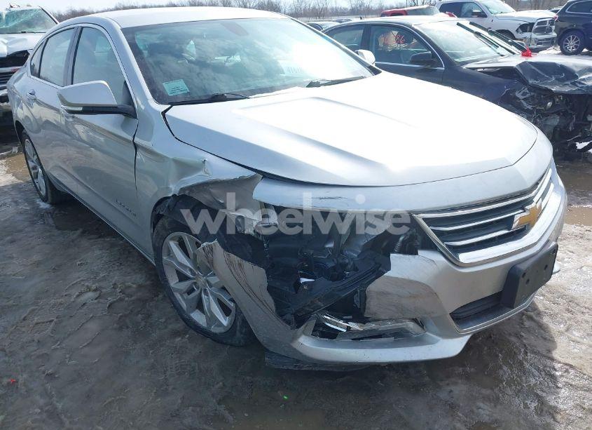 Photo 6 of 2018 Chevrolet Impala 1LT (VIN 2G1105S33J9147857)