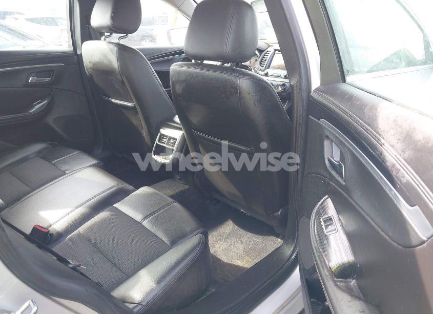 Photo 8 of 2018 Chevrolet Impala 1LT (VIN 2G1105S33J9147857)