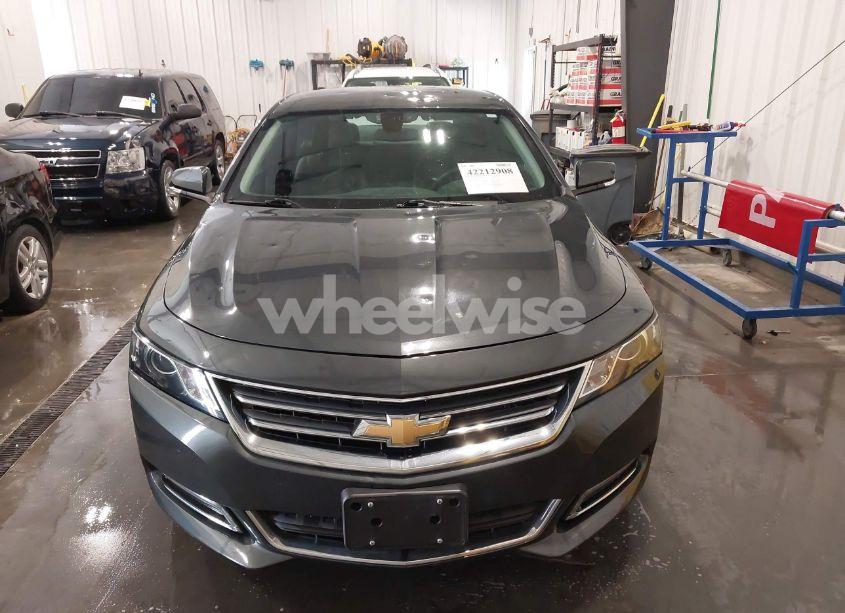 Photo 12 of 2018 Chevrolet Impala 1LT (VIN 2G1105S33J9171463)