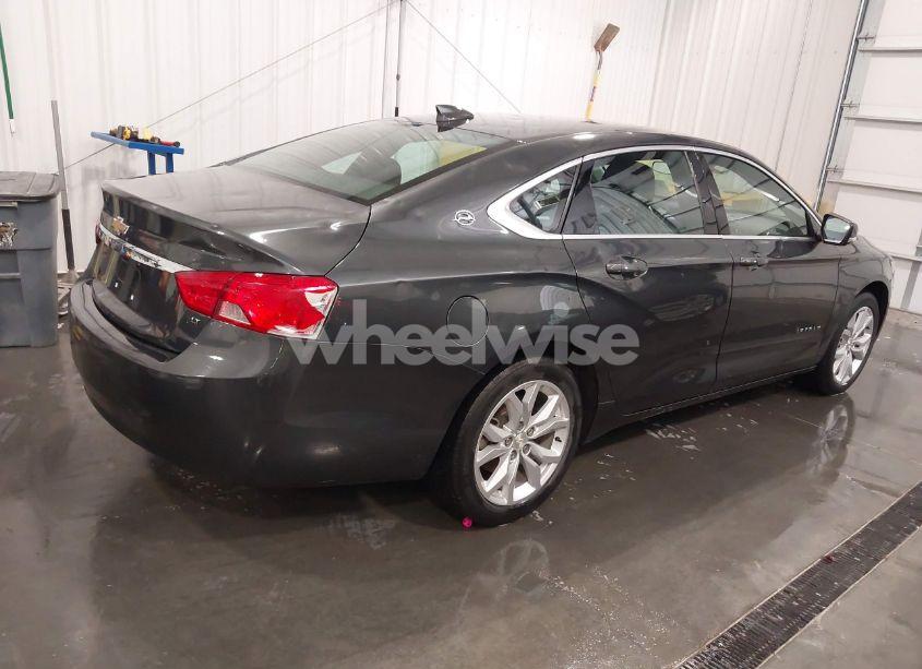 Photo 4 of 2018 Chevrolet Impala 1LT (VIN 2G1105S33J9171463)
