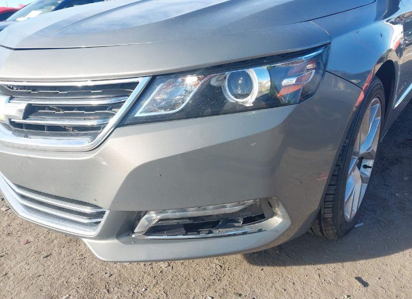 Photo 6 of 2019 Chevrolet Impala PREMIER (VIN 2G1105S33K9141767)