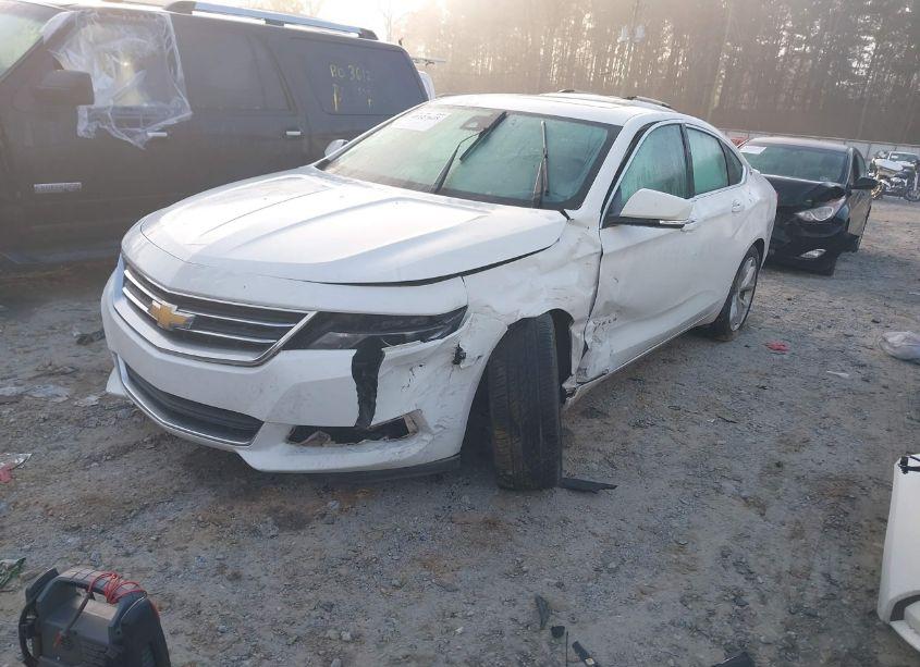 Photo 2 of 2017 Chevrolet Impala 1LT (VIN 2G1105S34H9101304)