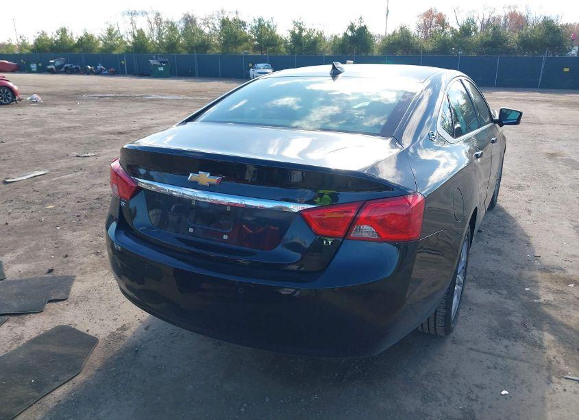 Photo 4 of 2017 Chevrolet Impala 1LT (VIN 2G1105S34H9118054)