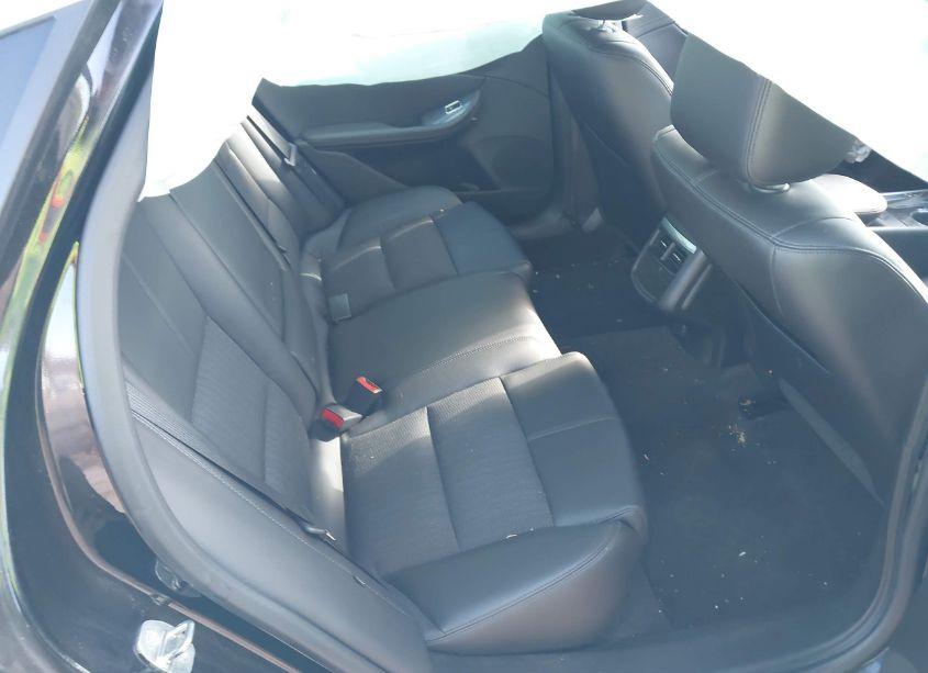 Photo 8 of 2017 Chevrolet Impala 1LT (VIN 2G1105S34H9118054)