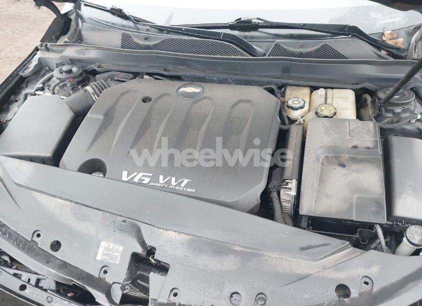 Photo 10 of 2017 Chevrolet Impala 1LT (VIN 2G1105S34H9186693)